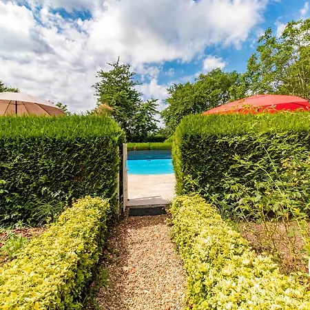 Bed & Breakfast D'hotes Spacieuses Pres De La Loire - Fr-1-622-116