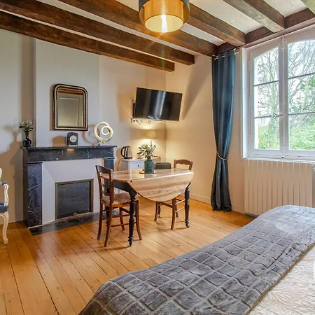 Bed & Breakfast D'hotes Spacieuses Pres De La Loire - Fr-1-622-116 *