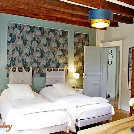 D'hotes Spacieuses Pres De La Loire - Fr-1-622-116 Bed & Breakfast