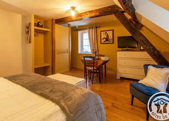 D'hotes Spacieuses Pres De La Loire - Fr-1-622-116 Panzió La Menitré