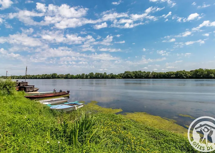 Panzió D'hotes Spacieuses Pres De La Loire - Fr-1-622-116 La Menitré